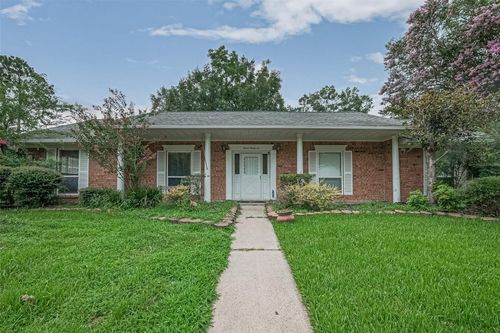 1526 Neptune Ln, Houston, TX, 77062-4504 | Card Image