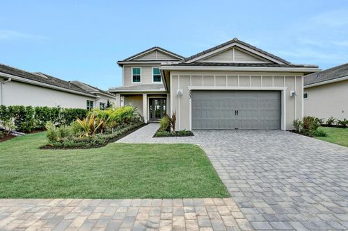 203 Se Calmo Cir, Port St Lucie, FL, 34984-6626 | Card Image