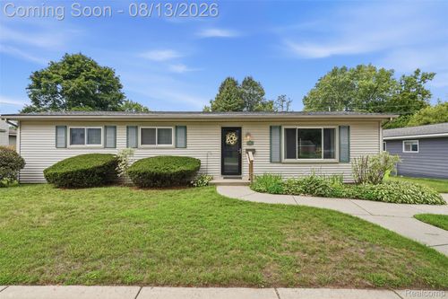 1217 E Commerce St, Milford, MI, 48381-1735 | Card Image
