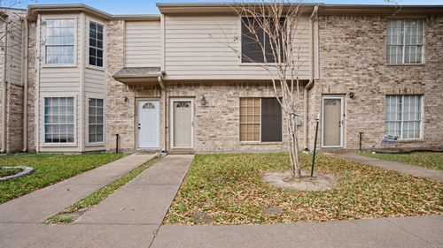 1011 Birnham Woods Blvd, Pasadena, TX, 77503-2267 | Card Image