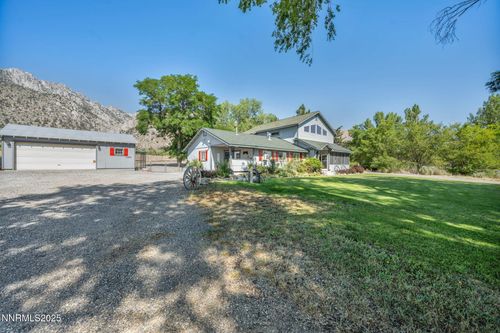 115281 Us Highway 395, Topaz, CA, 96133-9127 | Card Image