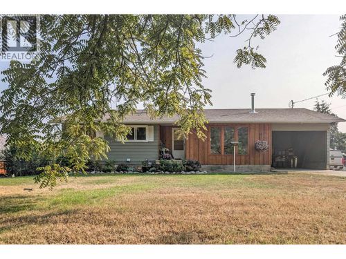 4715 Grandview Flats Rd N, Spallumcheen, BC, V4Y0P8 | Card Image