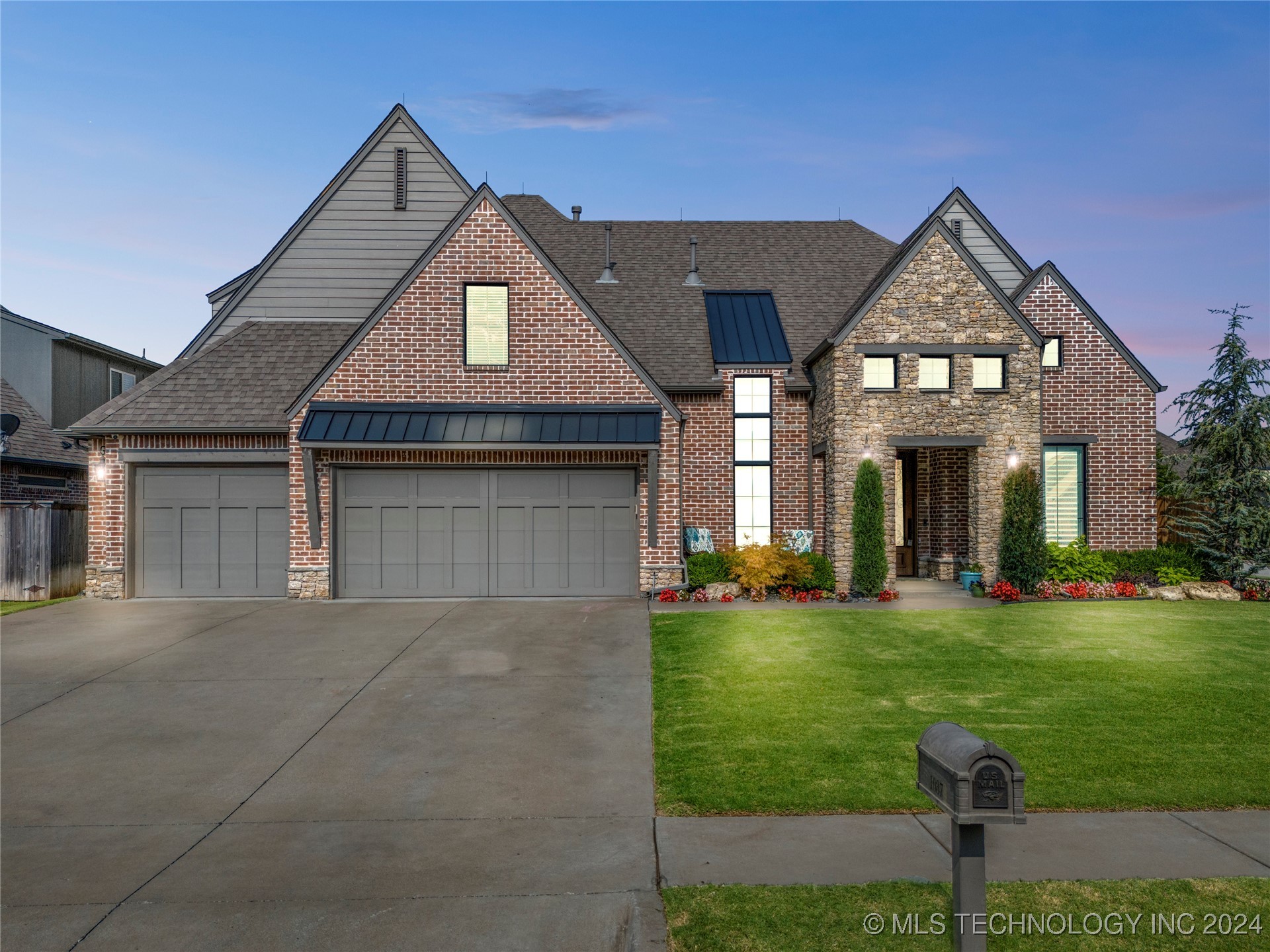 125th Cir, Bixby, OK 74008