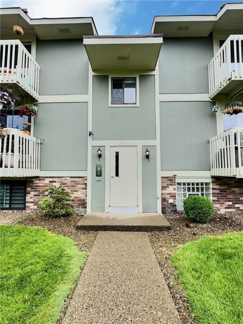 31a-2465 Brook Ledge Rd, Bridgeville, PA, 15017 | Card Image