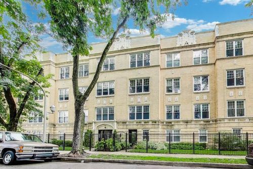 204-1910 W Chase Ave, Chicago, IL, 60626-7095 | Card Image