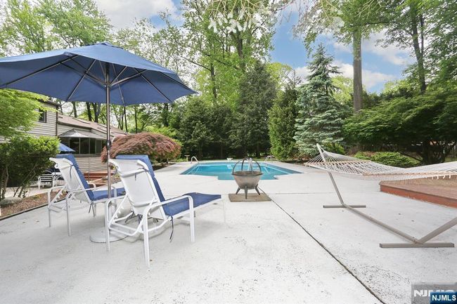 380 Hillside Ave, House other with 4 bedrooms, 4 bathrooms and null parking in Allendale NJ | Image 31