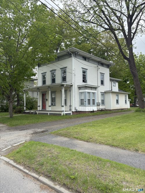 34 West St, New Milford, CT, 06776-3558 | Card Image