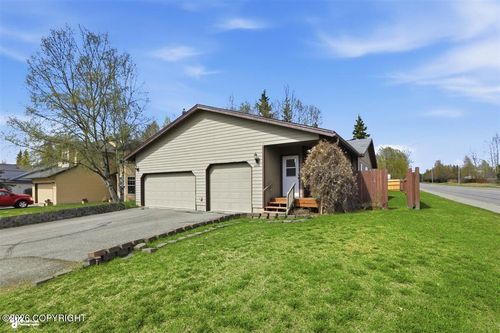 2531 Cleo Ave, Anchorage, AK, 99516-1980 | Card Image