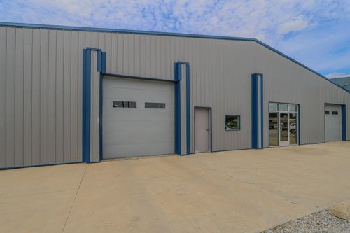 1501 E Kingshighway, Paragould, AR, 72450-4710 | Card Image