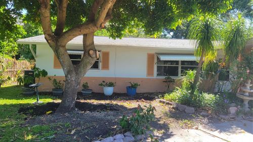 1421 Heather Dr, Dunedin, FL, 34698-5412 | Card Image