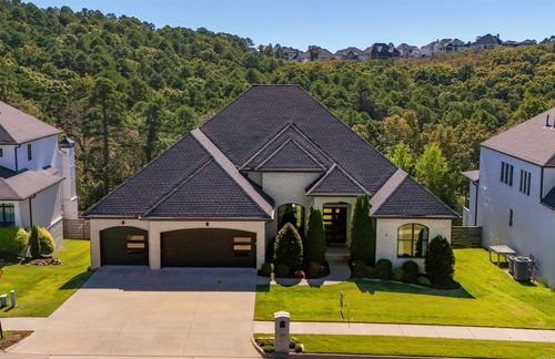 43 Falstone Dr, Little Rock, AR, 72223-8042 | Card Image