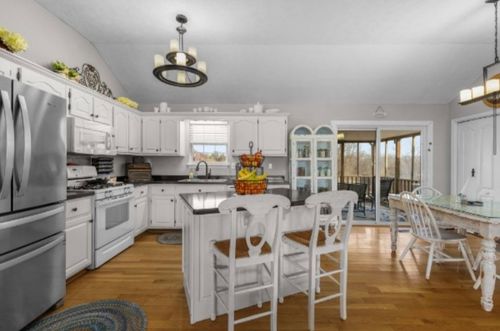 202 Allendale Blvd, Mc Minnville, TN, 37110-6330 | Card Image