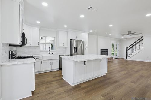 10555 Barbara St, Baton Rouge, LA, 70815-4766 | Card Image