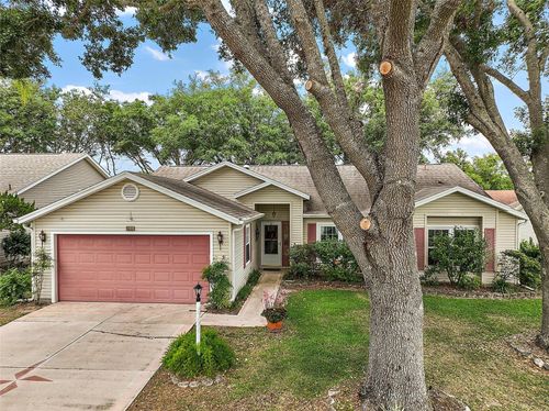 25333 River Crest Dr, LEESBURG, FL, 34748-7422 | Card Image