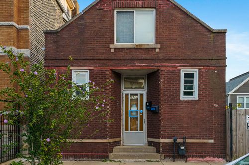 2713 W 24th Pl, Chicago, IL, 60608-4613 | Card Image