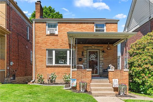 423 Gilmore Ave, Trafford, PA, 15085-1509 | Card Image