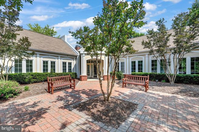 44954 Bishop Ter, Townhouse with 3 bedrooms, 3 bathrooms and null parking in ASHBURN VA | Image 38