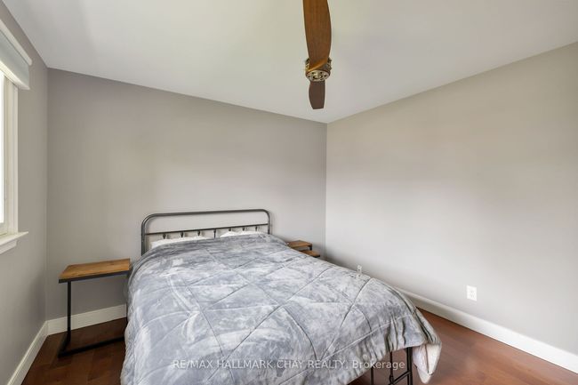 39 Eugenia St, House other with 5 bedrooms, 2 bathrooms and 4 parking in Barrie ON | Image 29