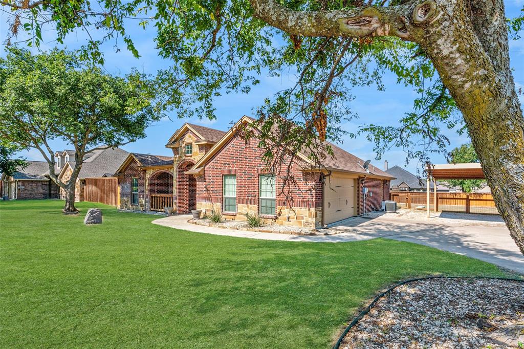Herkes Ct, Fort Worth, TX 76126