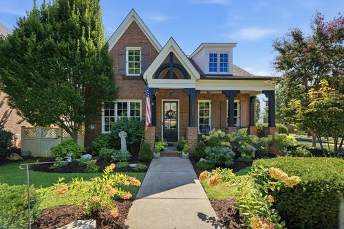 1332 Jewell Ave, Franklin, TN, 37064-4992 | Card Image