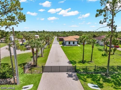 2759 18th Ave Se, Naples, FL, 34117-4651 | Card Image