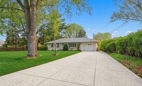 1845 City Heights Drive, Maplewood, MN, 55117 | Card Image