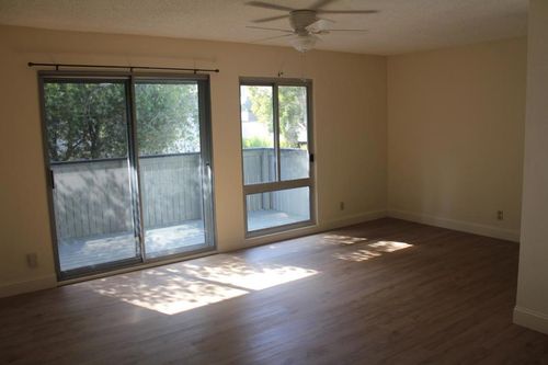 apt-e-109 Piccadilly Pl, San Bruno, CA, 94066-2111 | Card Image