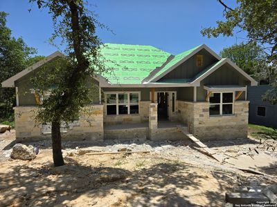 333 Oak Springs, House other with 3 bedrooms, 2 bathrooms and null parking in Canyon Lake TX | Image 1