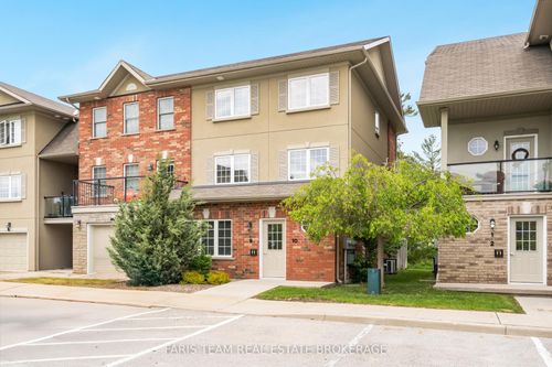 9-57 Ferndale Dr S, Barrie, ON, L4N5W9 | Card Image