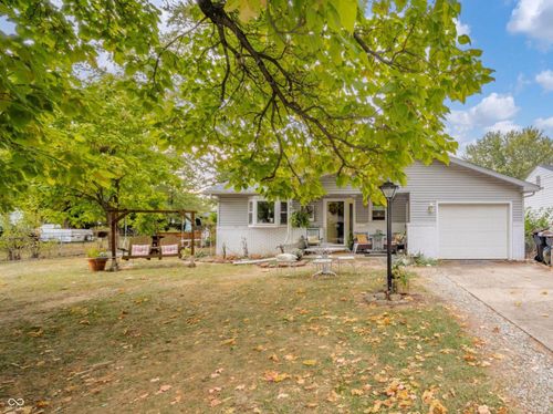 521 Woodlawn Dr, Anderson, IN, 46012-3841 | Card Image