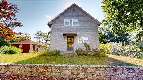 25 Phillip St, Coventry, RI, 02816-7425 | Card Image