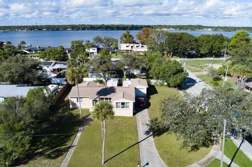374 Pine Rd, ORMOND BEACH, FL, 32176-7148 | Card Image