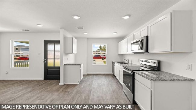 12346 Sword Point Ct, House other with 2 bedrooms, 1 bathrooms and null parking in Willis TX | Image 6