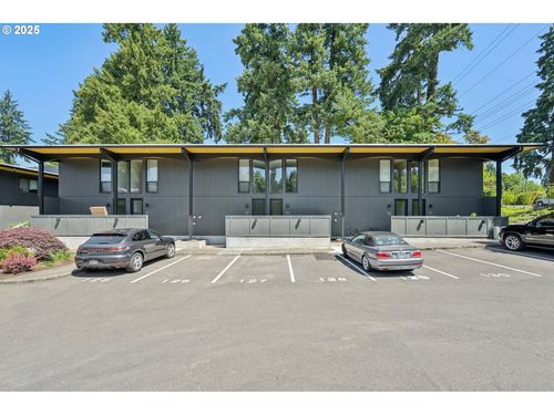83-668 Mcvey Ave, Lake Oswego, OR, 97034-4853 | Card Image
