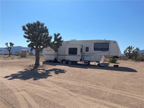 27182 N Apple Dr, Meadview, AZ, 86444-1862 | Card Image