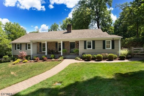24 Blazier Rd, Warren, NJ, 07059-6935 | Card Image