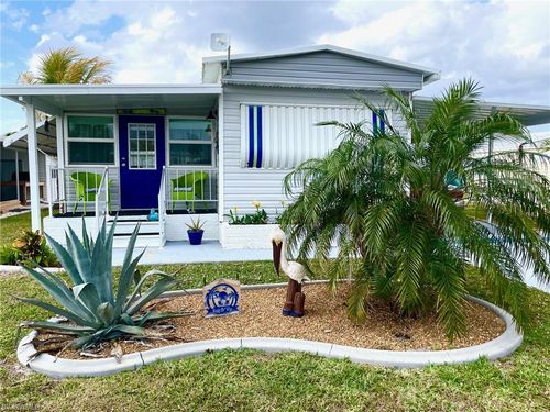 220 Derwent Blvd, FORT MYERS, FL, 33908-3413 | Card Image