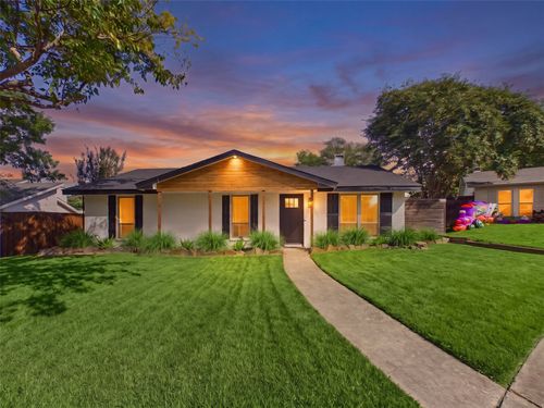 10835 Hayfield Dr, Dallas, TX, 75238-2929 | Card Image