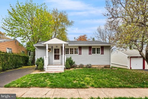 1834 Willard Ave, WILLOW GROVE, PA, 19090-3938 | Card Image
