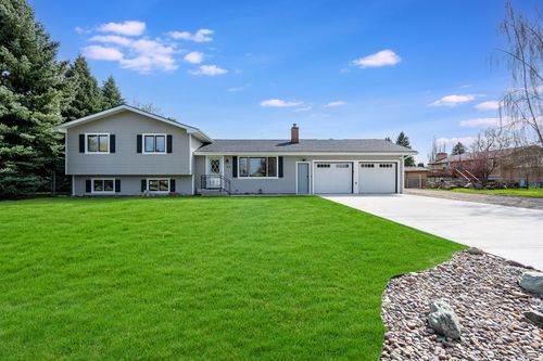 58 Sussex Dr, Kalispell, MT, 59901-2731 | Card Image