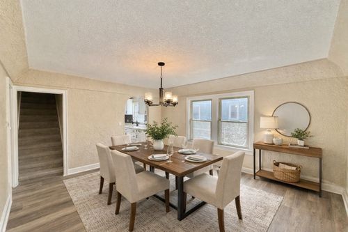 1519 30th St, Des Moines, IA, 50311-2926 | Card Image