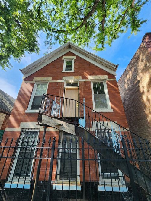 2646 W Cullerton St, CHICAGO, IL, 60608-2422 | Card Image