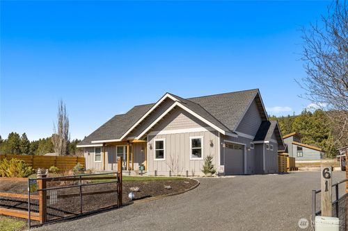 61 Ronald Ridge Dr, Ronald, WA, 98940-0403 | Card Image