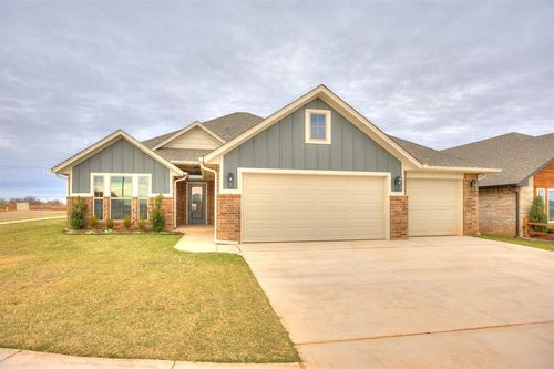 12033 Nw 121st Cir, Yukon, OK, 73099-4262 | Card Image
