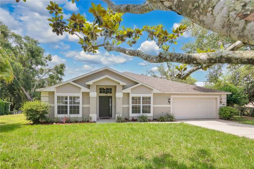 12512 Lake Ridge Cir, Clermont, FL, 34711-8584 | Card Image