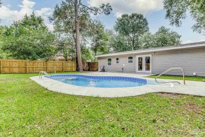 4654 Durham Dr, House other with 3 bedrooms, 2 bathrooms and null parking in Pensacola FL | Image 2