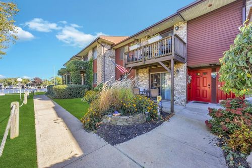 apt-66-263 River Ave, Patchogue, NY, 11772-3388 | Card Image