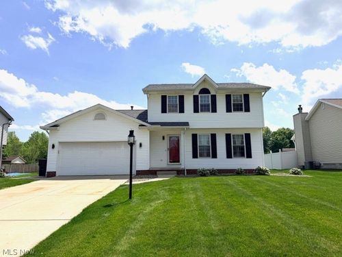 5137 Pine Shadow Ct, Mineral Ridge, OH, 44440-9427 | Card Image