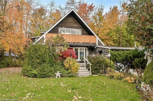 57 Concession 12 E, Freelton, ON, L8B1C4 | Card Image