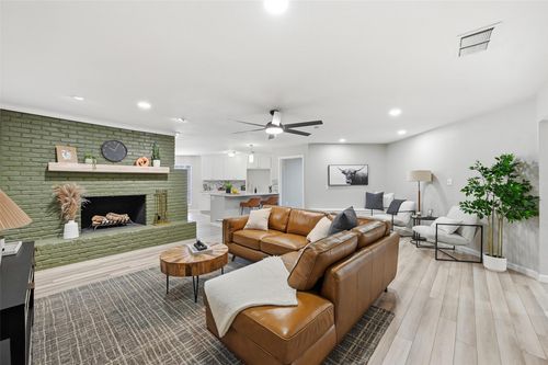 101 Park Trail Pl, Joshua, TX, 76058-6108 | Card Image